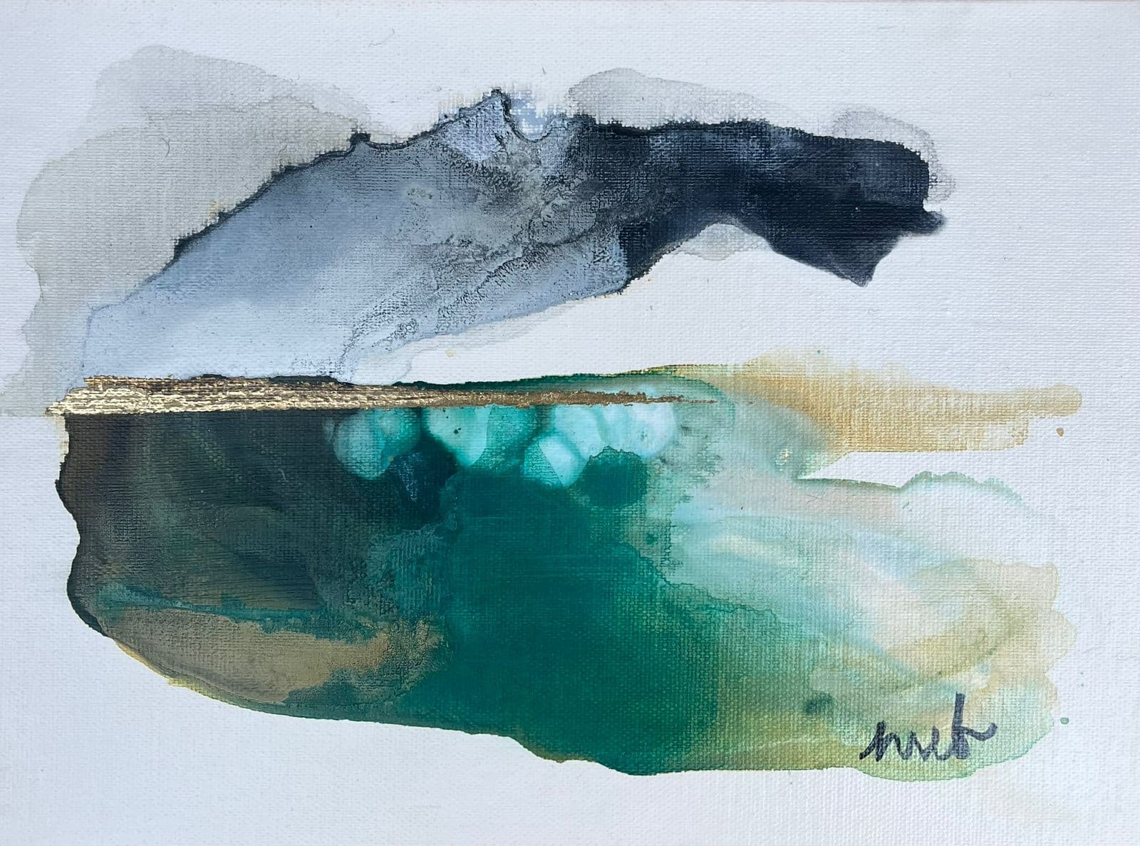 Storm 4 — breaks in the cloud cover